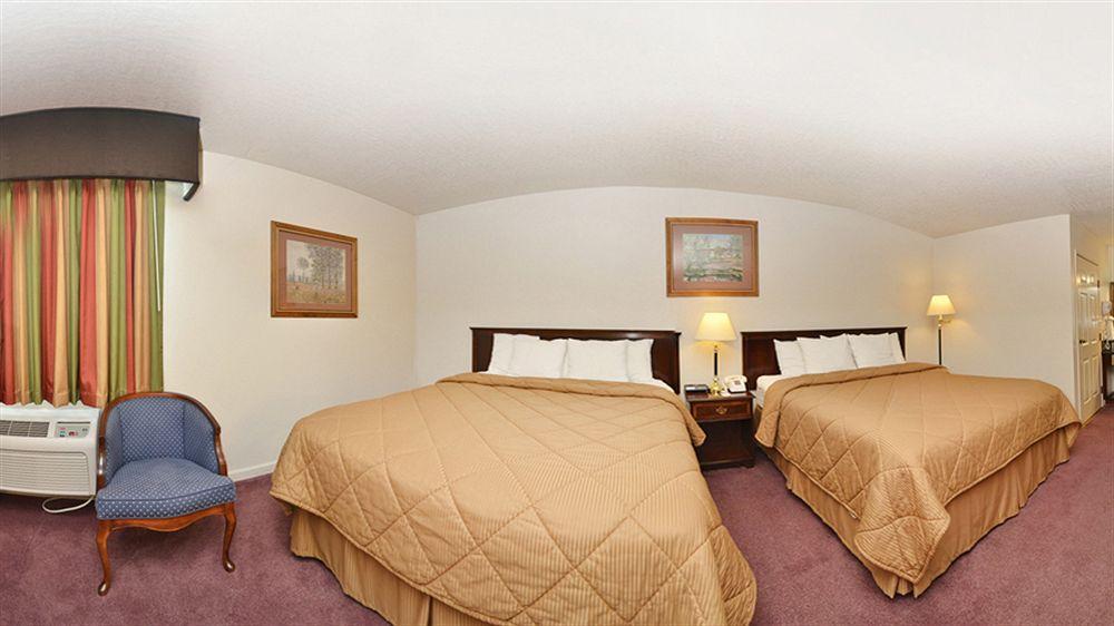 Comfort Inn Redding Near I-5 Екстер'єр фото