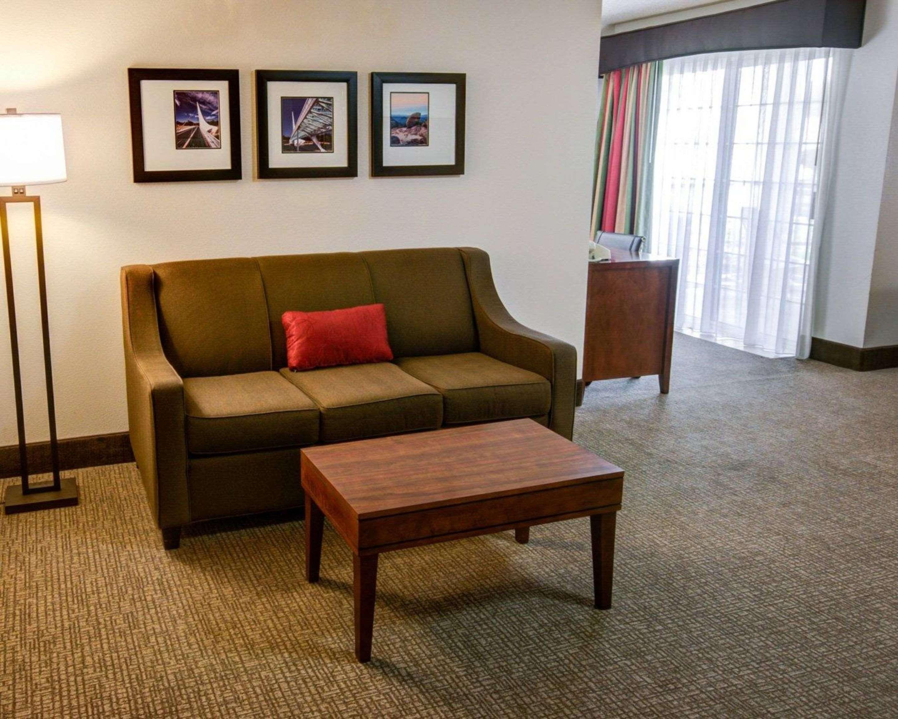Comfort Inn Redding Near I-5 Екстер'єр фото