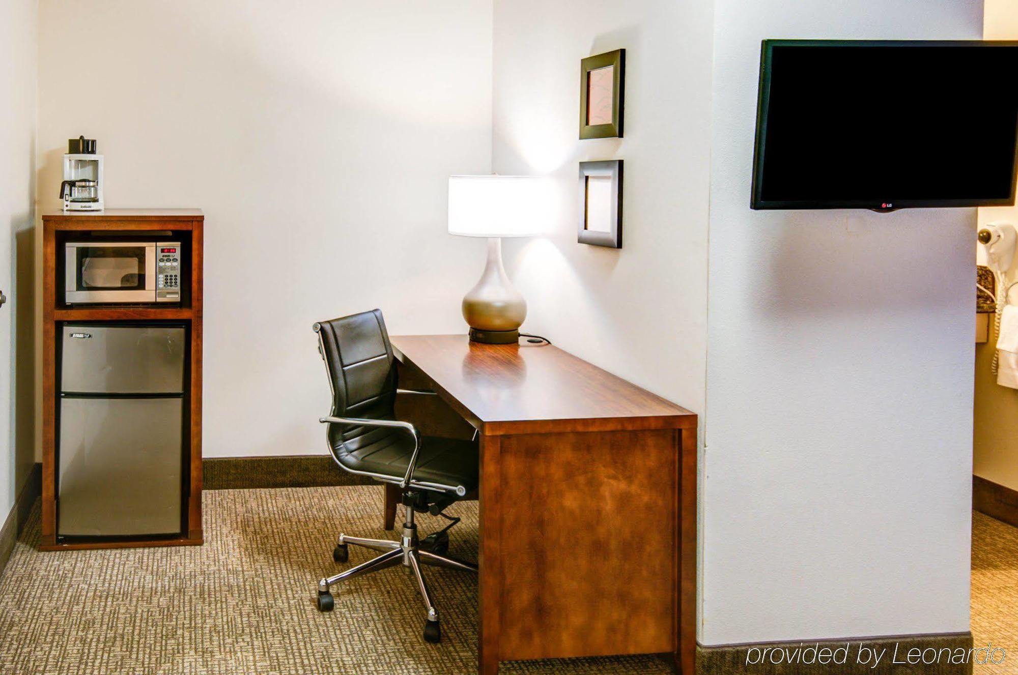 Comfort Inn Redding Near I-5 Екстер'єр фото